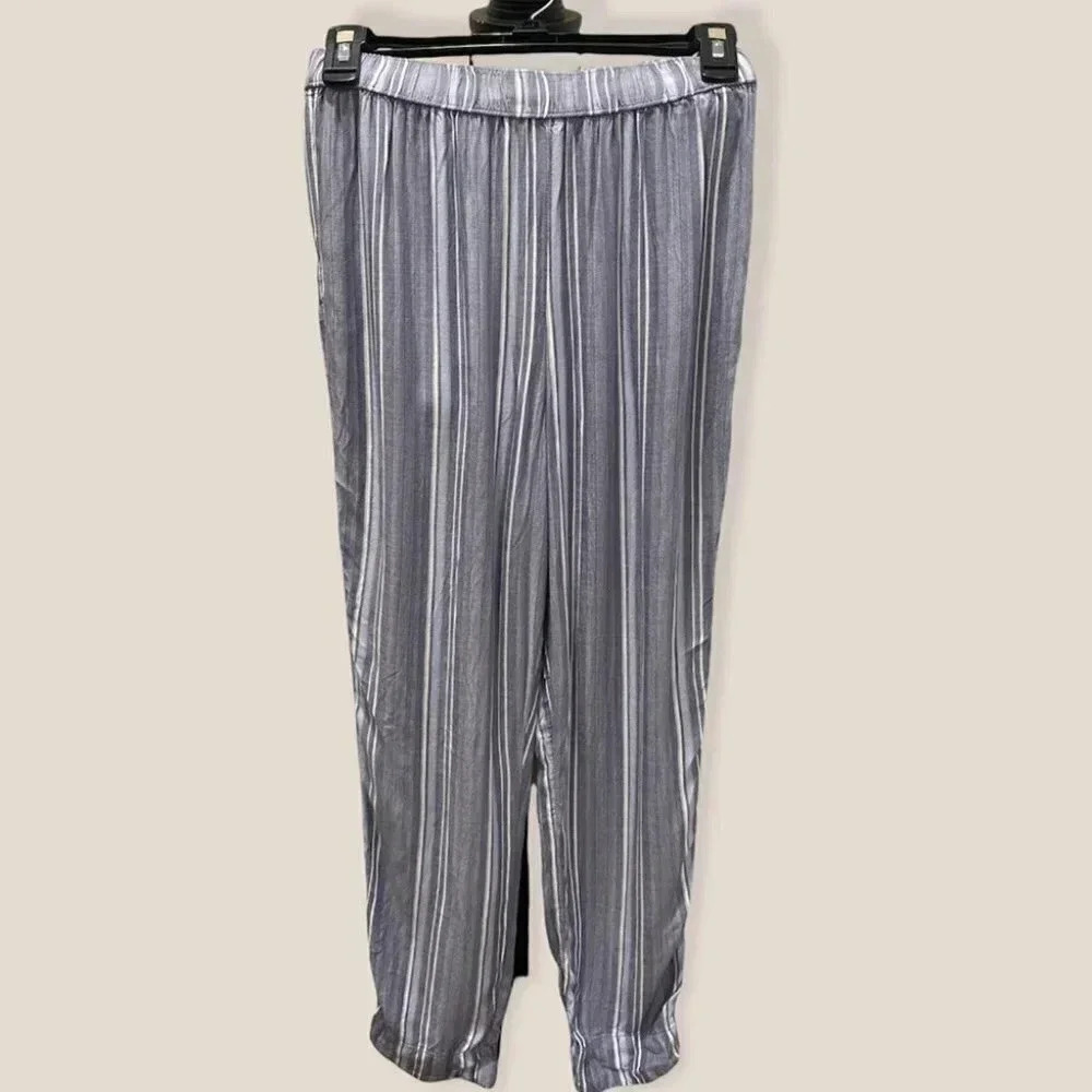 Hollister pants